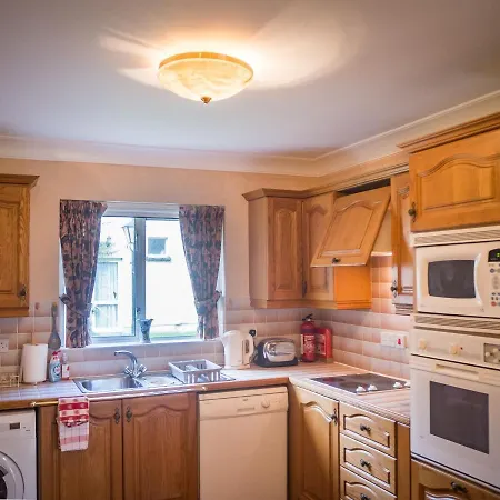 Holiday home No 8 Old Manor