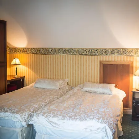 No 8 Old Manor Nyaraló